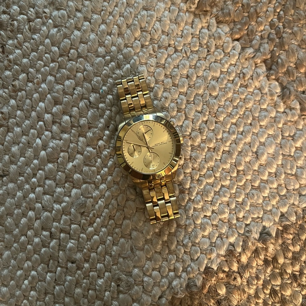 Marc by Marc Jacobs Gold Tone Peeker Watch